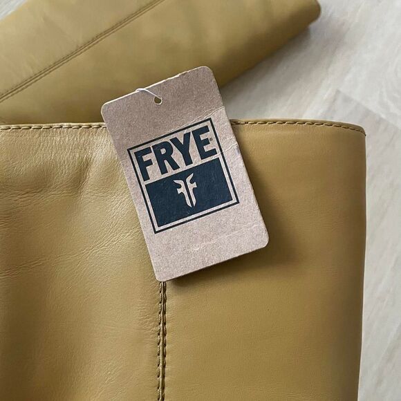 Frye Women's Tan and Yellow Genuine Leather Boots brand new with tags - Picture 2 of 8